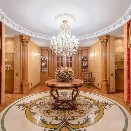 4bdr Modern Parisian Style Apartment- If You Want To Book, Please Contact On Wh-ats-app - 0034-656-619-782 !!!! * Parigi