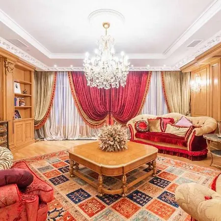 4bdr Modern Parisian Style Apartment- If You Want To Book, Please Contact On Wh-ats-app - 0034-656-619-782 !!!!
